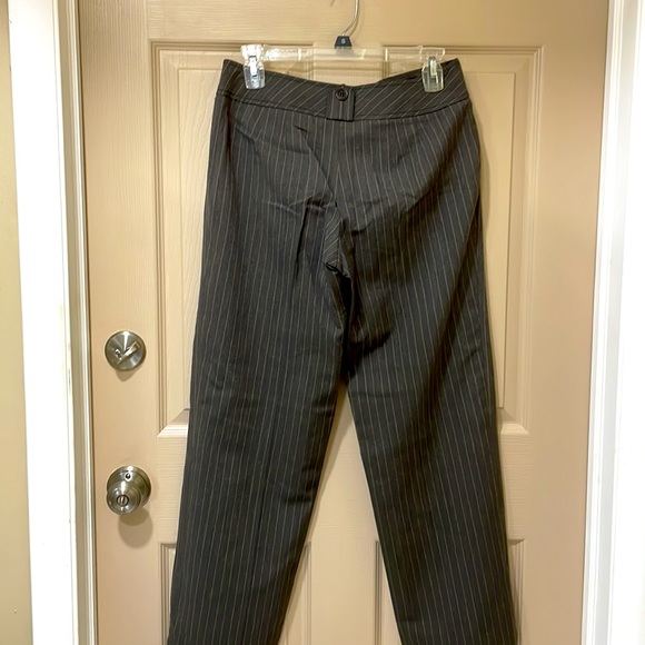 Loft grey dress pants - SZ 2 - Picture 4 of 7